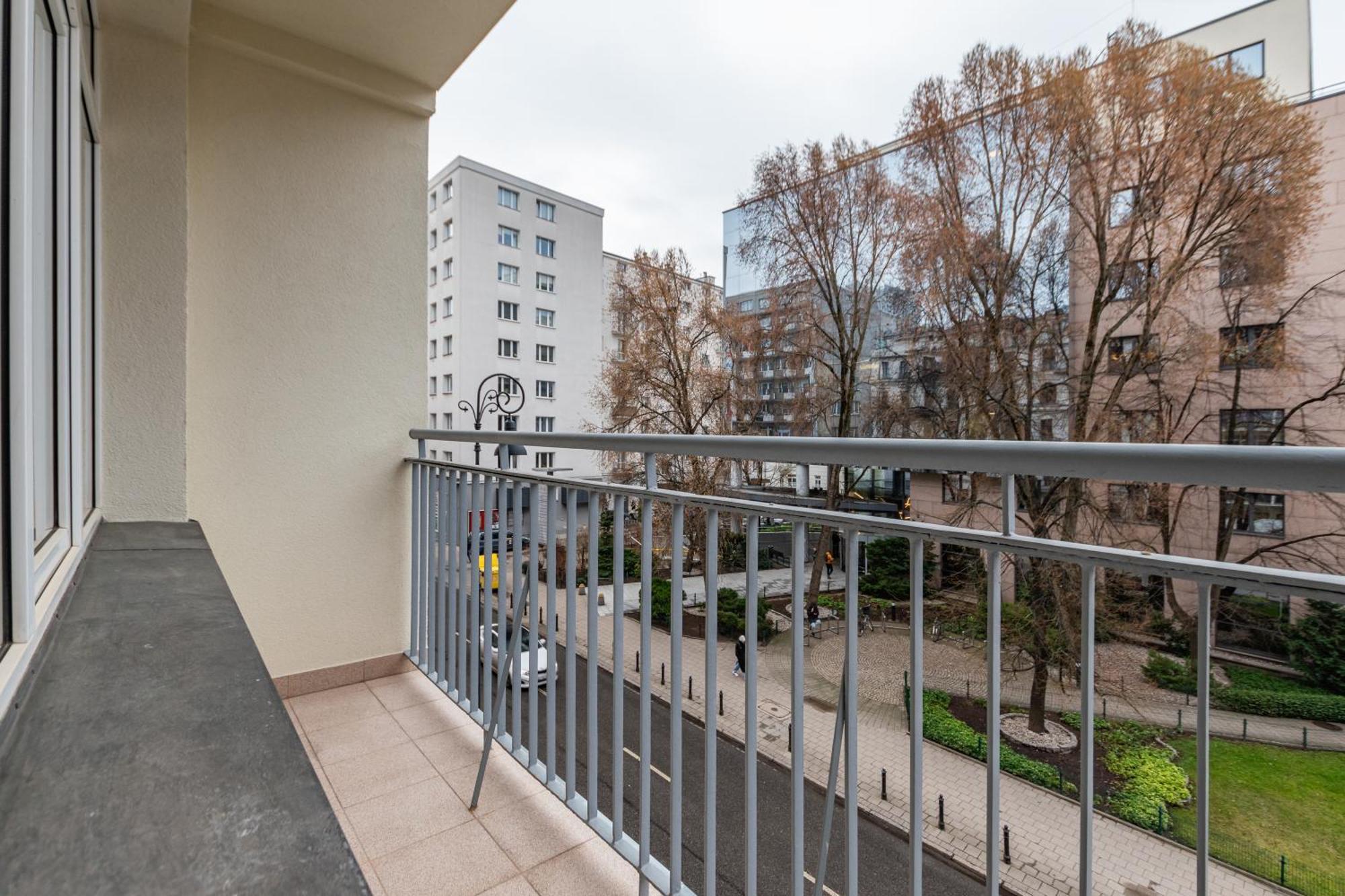 Apartament Wspolna By Your Freedom Warszawa Eksteriør billede